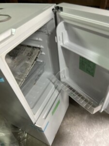 Hisense(ハイセンス)134L 2ドア冷蔵庫 HR-G13B-W 2021年製