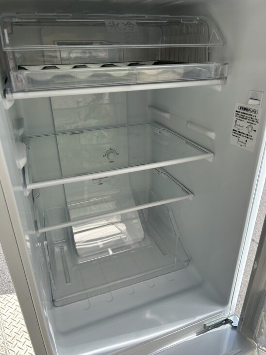 IRIS OHYAMA(アイリスオーヤマ)の2ドア冷蔵庫 KRSN-C16A-Wのご紹介です！