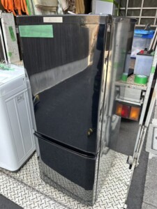 MITSUBISHI(三菱)146L 2ドア冷蔵庫 MR-P15D-B 2019年製
