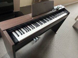 CASIO(カシオ)電子ピアノ PX-770BN Privia プリヴィア 2021年製