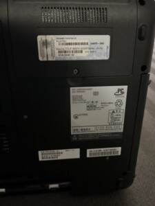 FUJITSU(富士通)ノートパソコン FMVA42EY 2011年製