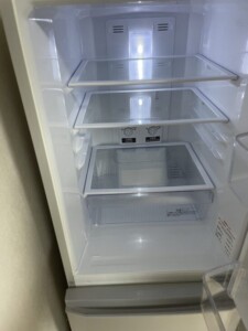 MITSUBISHI(三菱)146L 2ドア冷蔵庫 MR-P15E-S 2020年製