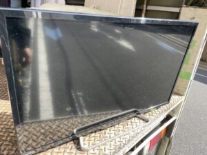 SHARP(シャープ)32型液晶テレビ LC-32W25 2016年製