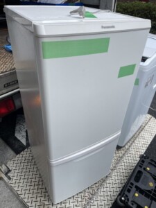 Panasonic(パナソニック)138L 2ドア冷蔵庫 NR-B14CW-W 2020年製