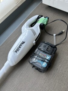 makita(マキタ)充電式クリーナー CL108FD