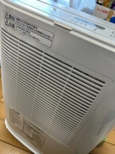 Panasonic(パナソニック)衣類乾燥除湿機 F-YZU60-G 2021年製