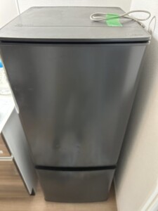 MITSUBISHI(三菱)146L 2ドア冷蔵庫 MR-P15H-H 2023年製