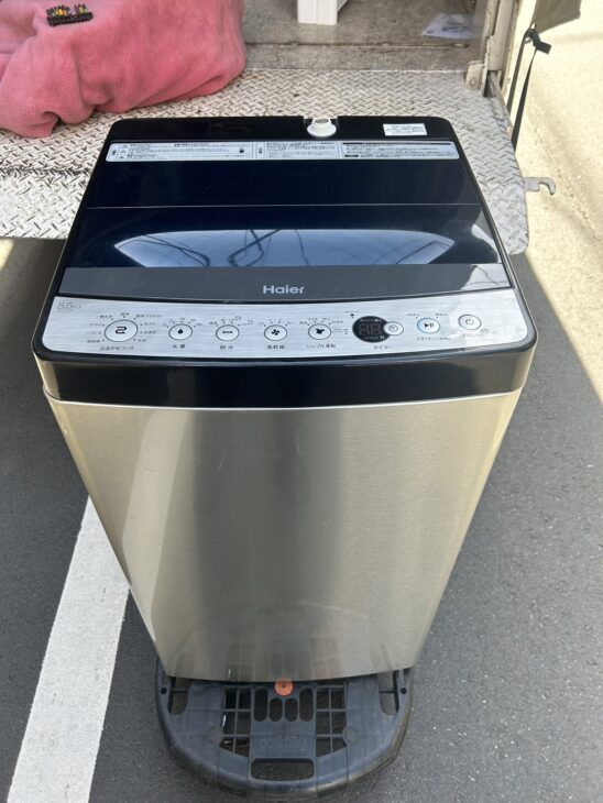 Haier（ハイアール）5.5キロ 全自動洗濯機 JW-XP2C55E 2019年製