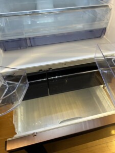 MITSUBISHI(三菱)700L 6ドア冷蔵庫 MR-WX70E-BR 2020年製