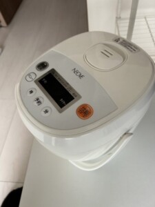 NEOVE(ネオーブ)マイコンジャー炊飯器 RRS-AM30WT 2021年製