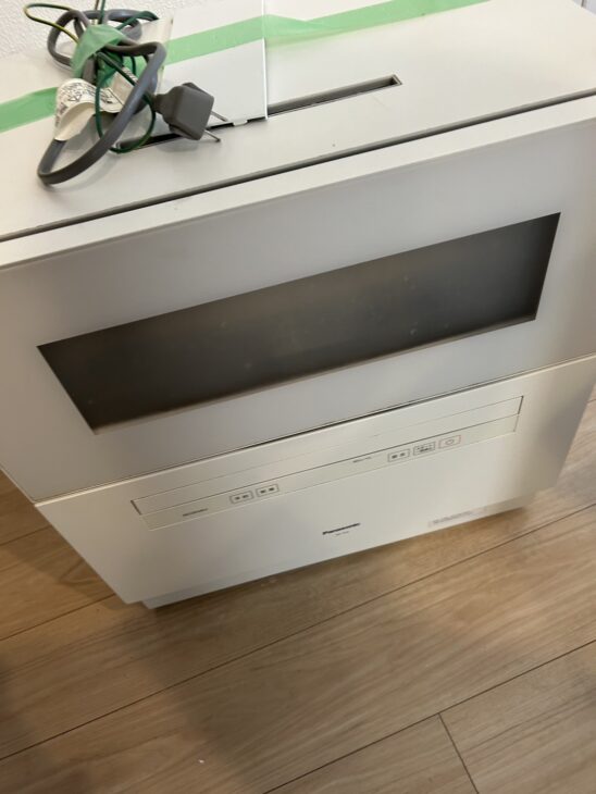 Panasonic（パナソニック）食器洗い乾燥機 NP-TH4 2021年製