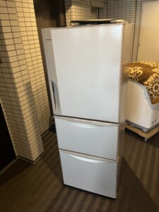 HITACHI(日立)265L 3ドア冷蔵庫 R-27JV(T)2019年製