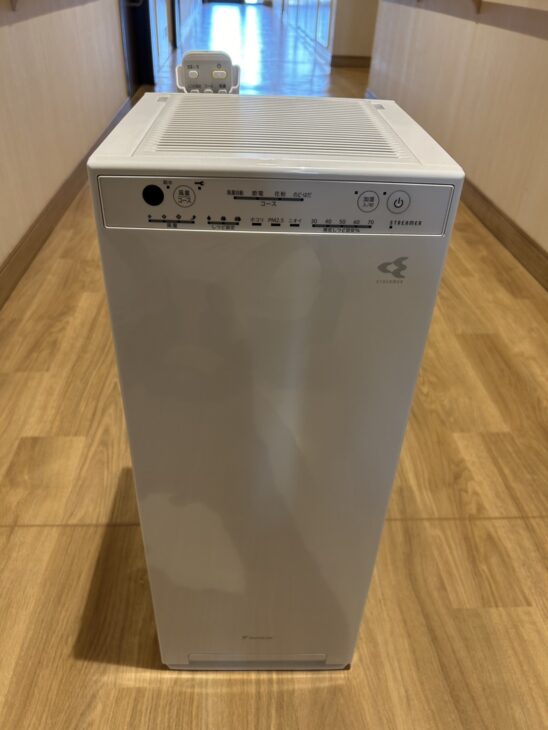 DAIKIN（ダイキン）空気清浄機 MCK55Z-W 2023年製