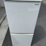 SHARP（シャープ）137L 2ドア冷蔵庫 SJ-D14F 2020年製