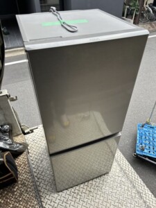 AQUA(アクア)126L 2ドア冷蔵庫 AQR-13M(S)2022年製