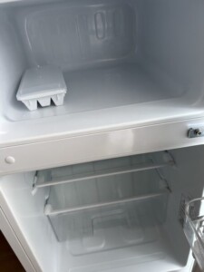 Hisense(ハイセンス)93L 2ドア冷蔵庫 HR-B95A 2020年製