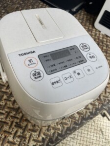 TOSHIBA(東芝)ジャー炊飯器 RC-5MFM 2020年製
