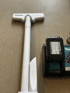 makita(マキタ)充電式クリーナー CL281FD