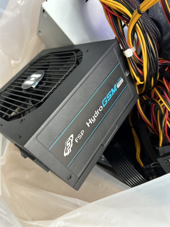 FSP 電源ユニット Hydro GSM Lite PRO