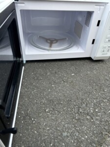 YAMAZEN(山善)電子レンジ YRM-HF171(W) 2022年製