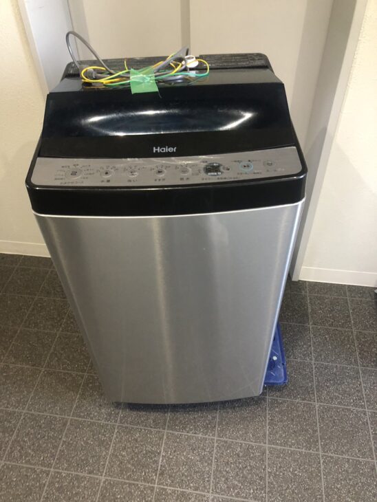 Haier（ハイアール）5.5キロ 全自動洗濯機 JW-XP2C55F 2021年製