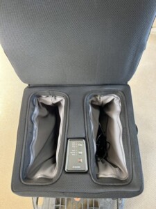 Bauhutte(バウヒュッテ)フットマッサージャー MSG-02F-BK