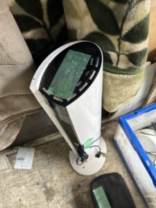 YAMAZEN(山善)スリムファン YSR-N786(WH) 2019年製