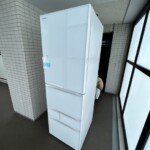 TOSHIBA（東芝）411L 5ドア冷蔵庫 GR-U41GXH(EW) 2022年製