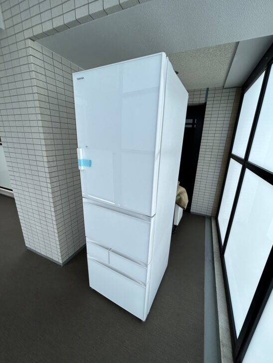 高価買取】船橋市滝台 東芝 5ドア冷蔵庫 GR-U41GXH(EW) 2022年製