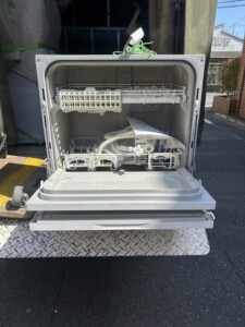Panasonic(パナソニック)食器洗い乾燥機 NP-TA4-W 2020年製