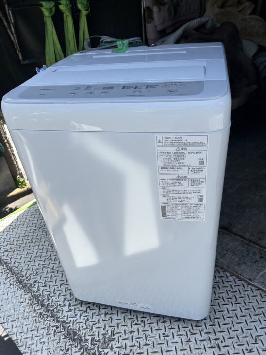 Panasonic（パナソニック）5.0キロ 全自動洗濯機 NA-F50B14 2020年製