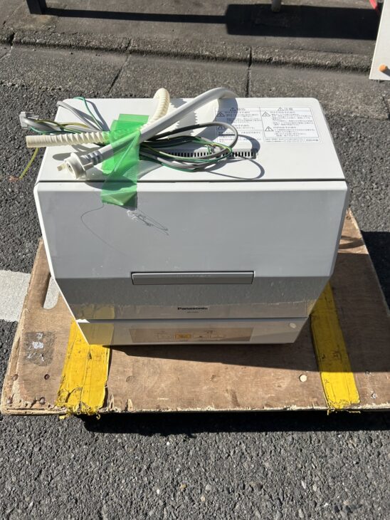Panasonic（パナソニック）食器洗い乾燥機 NP-TCR4-W 2020年製