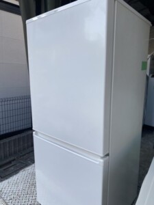 AQUA(アクア)168L 2ドア冷蔵庫 AQR-17M(W) 2022年製