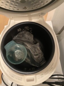 IRIS OHYAMA(アイリスオーヤマ)ジャー炊飯器 RC-MGA30-W 2022年製