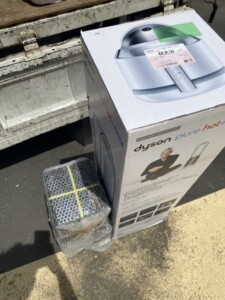 dyson(ダイソン)Pure Hot + Cool 空気清浄ファンヒーター HP04 2019年製