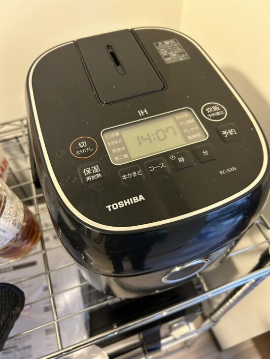 TOSHIBA（東芝）炊飯器 RC-5XN 2022年製