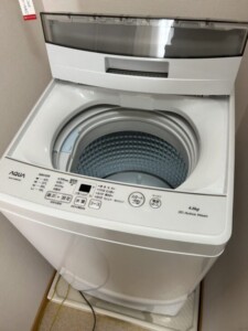 AQUA(アクア)4.5キロ 全自動洗濯機 AQW-S4MBK(W)2022年製