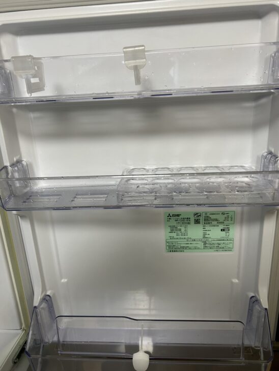 MITSUBISHI/三菱 3ドア冷蔵庫 335L 自動製氷機能付き MR-C34D-W 2019年製 ホワイト 取扱説明書付【ユーズドユーズ名古屋天白店】 J1733 MR-C34D-W 冷蔵庫 Cシリーズ パールホワイト [335L /3ドア /右開き