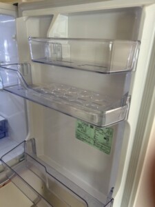 MITSUBISHI(三菱)272L 3ドア冷蔵庫 MR-CX27E-W 2020年製