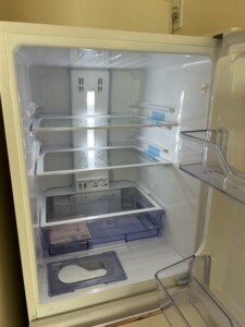 MITSUBISHI(三菱)272L 3ドア冷蔵庫 MR-CX27E-W 2020年製