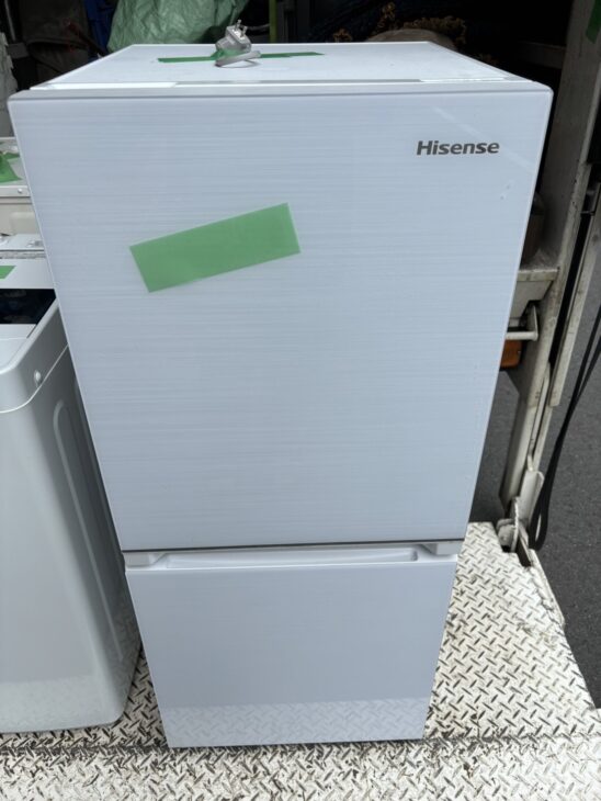 Hisense（ハイセンス）134L 2ドア冷蔵庫 HR-G13B-W 2020年製