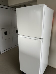 YAMADA(ヤマダ)236L 2ドア冷蔵庫 YRZ-F23K 2023年製