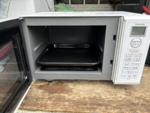 TOSHIBA(東芝)電子レンジ ER-W16(W) 2022年製