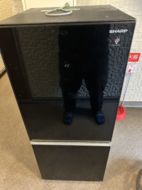 SHARP（シャープ）137L 2ドア冷蔵庫 SJ-GD14F-B 2020年製