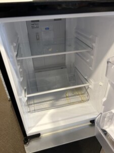 SHARP(シャープ)137L 2ドア冷蔵庫 SJ-GD14F-B 2020年製