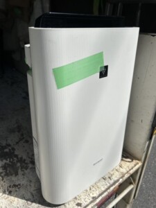 SHARP(シャープ)加湿空気清浄機 KC-H50-W 2018年製