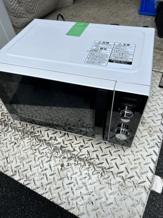 TOSHIBA（東芝）電子レンジ ER-SM17（W) 2020年製