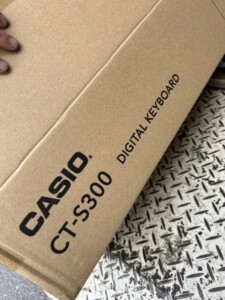 CASIO(カシオ)電子キーボード CT-S300