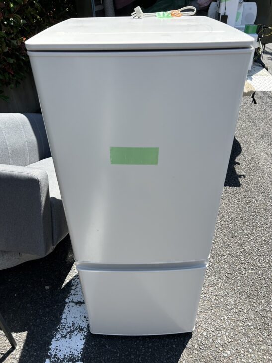 MITSUBISHI（三菱）146L 2ドア冷蔵庫 MR-P15H-W 2023年製