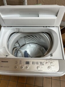Panasonic(パナソニック)5.0キロ 全自動洗濯機 NA-F50B13 2019年製